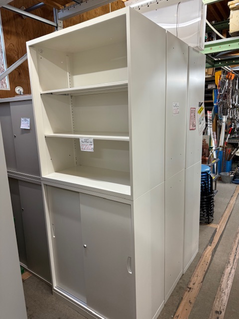 スチール入荷致しました