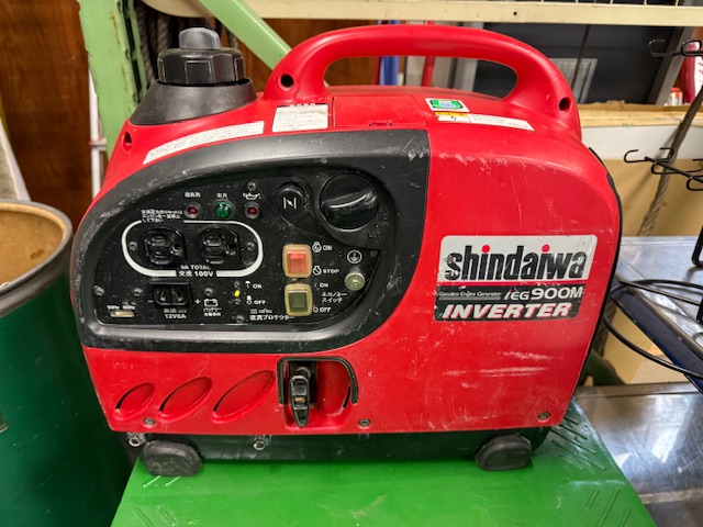 インバーター発電機買取ました　新ダイワ　ieg900m